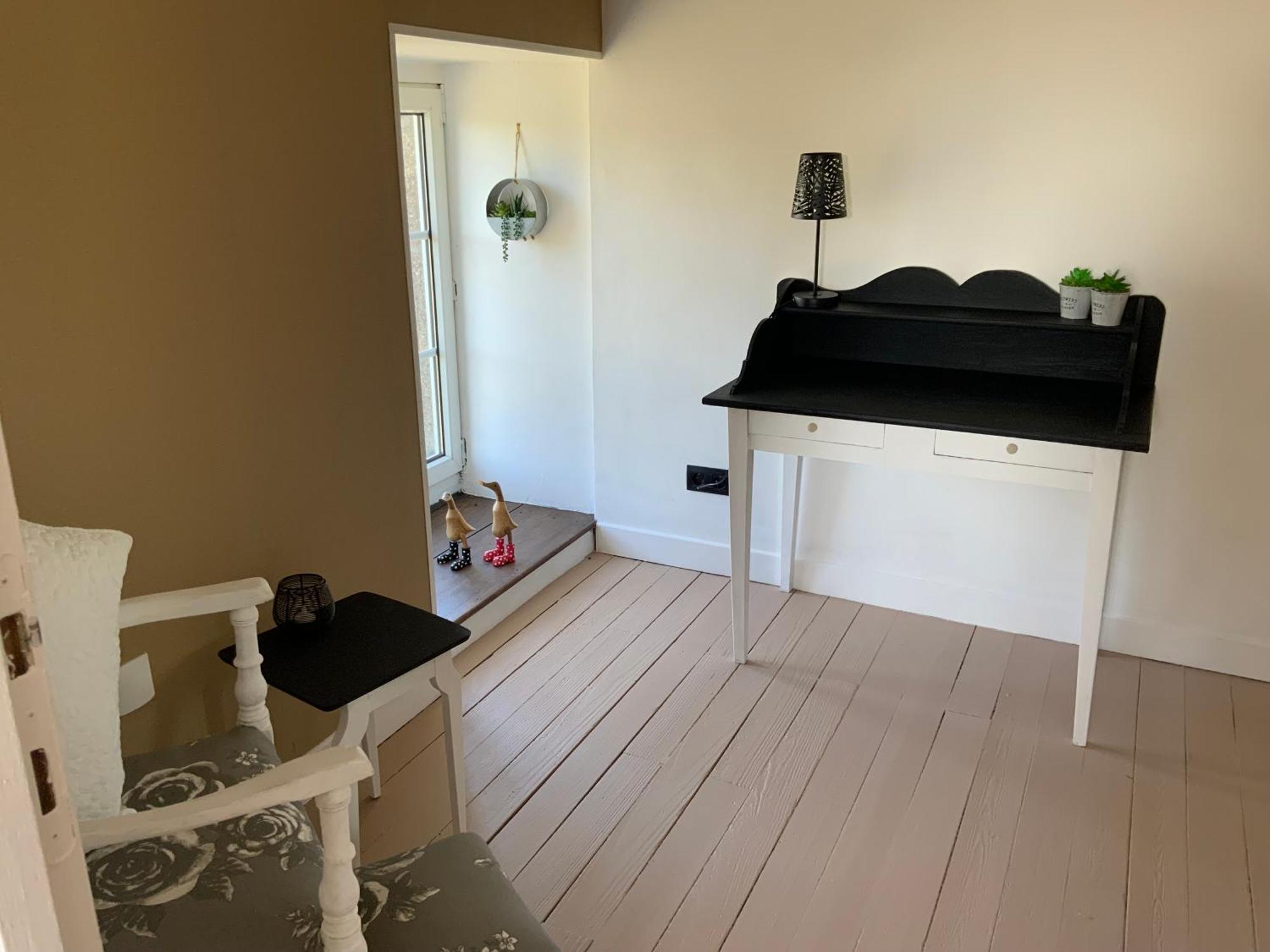 Welcoming And Peaceful Bed And Breakfast Fougerolles-du-Plessis Exterior foto